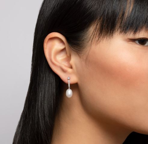 Birks 18K White Gold Diamond Pearl Drop Earrings – The Vault