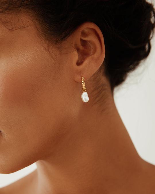 Anna Beck Keshi Pearl Charm Twisted Mini Earrings