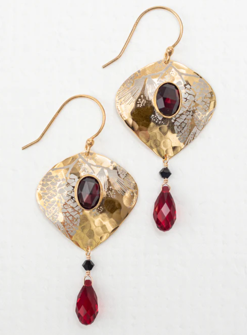 Holly Yashi Scarlet Estelle Earrings