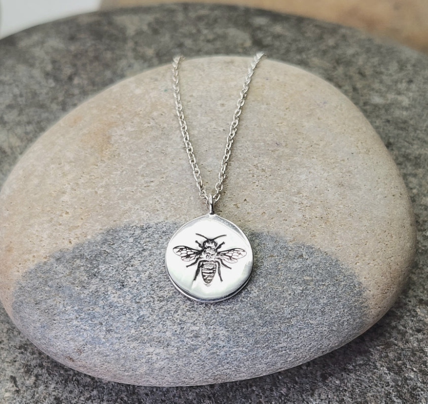 Heart And Lotus Silver Bee The Change Necklace