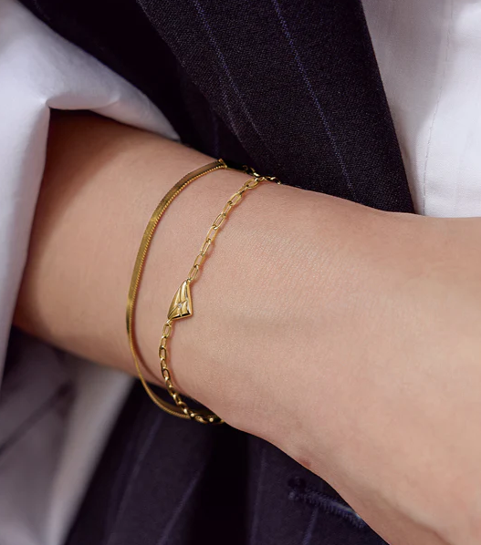 Ania Haie Gold Triangle Kiss Bracelet