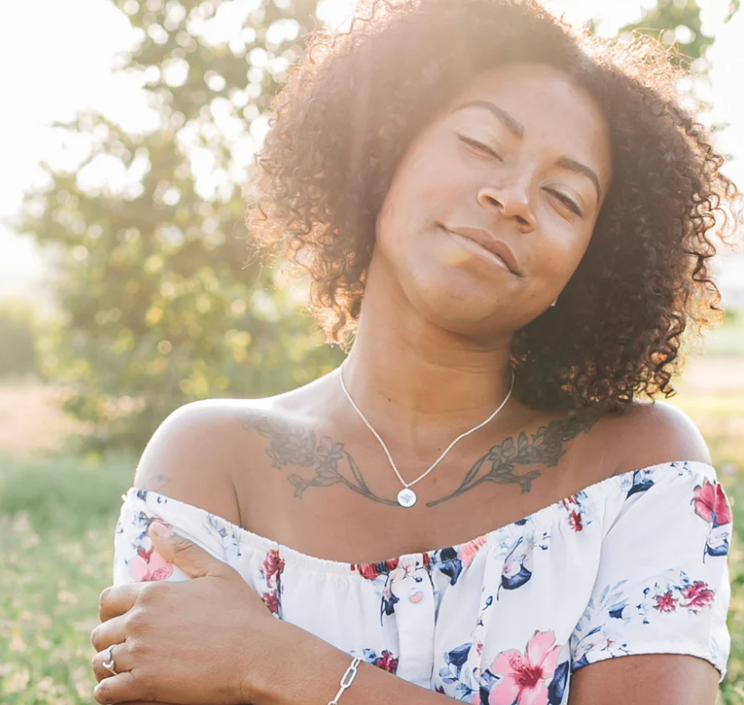 Heart And Lotus Silver Bee The Change Necklace