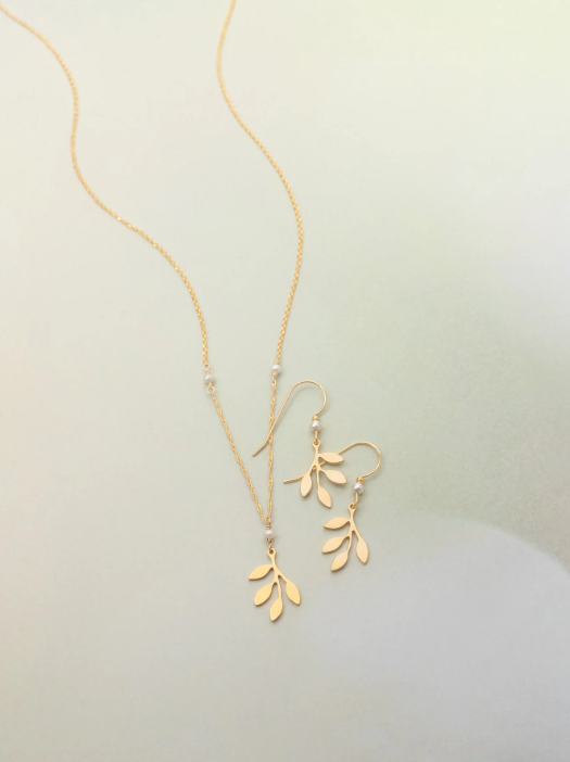 Holly Yashi Gold Signature Pendant Necklace