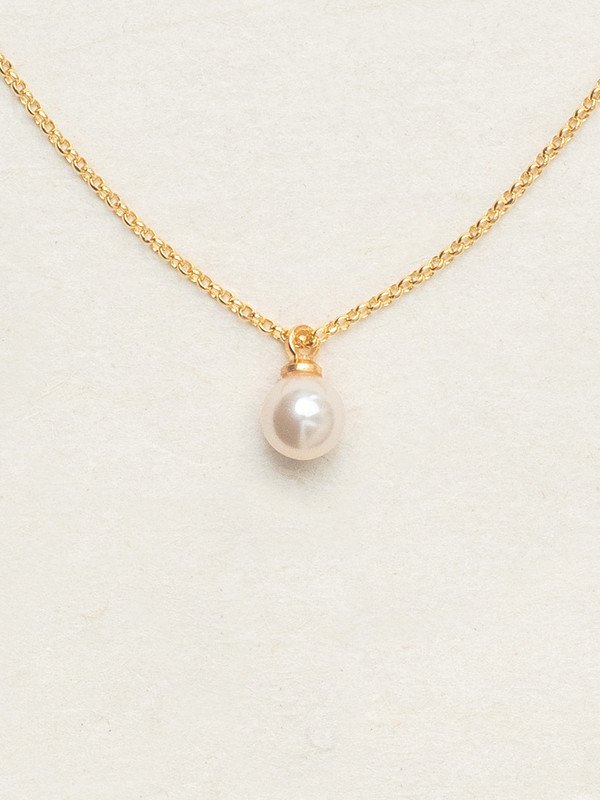 Holly Yashi Gold 'Julianna' White Pearl Pendant Necklace