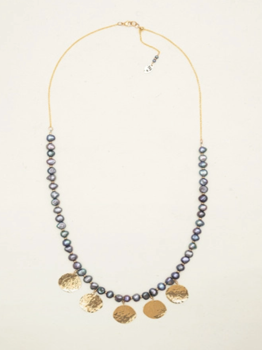 Holly Yashi Indio Necklace in Pearl