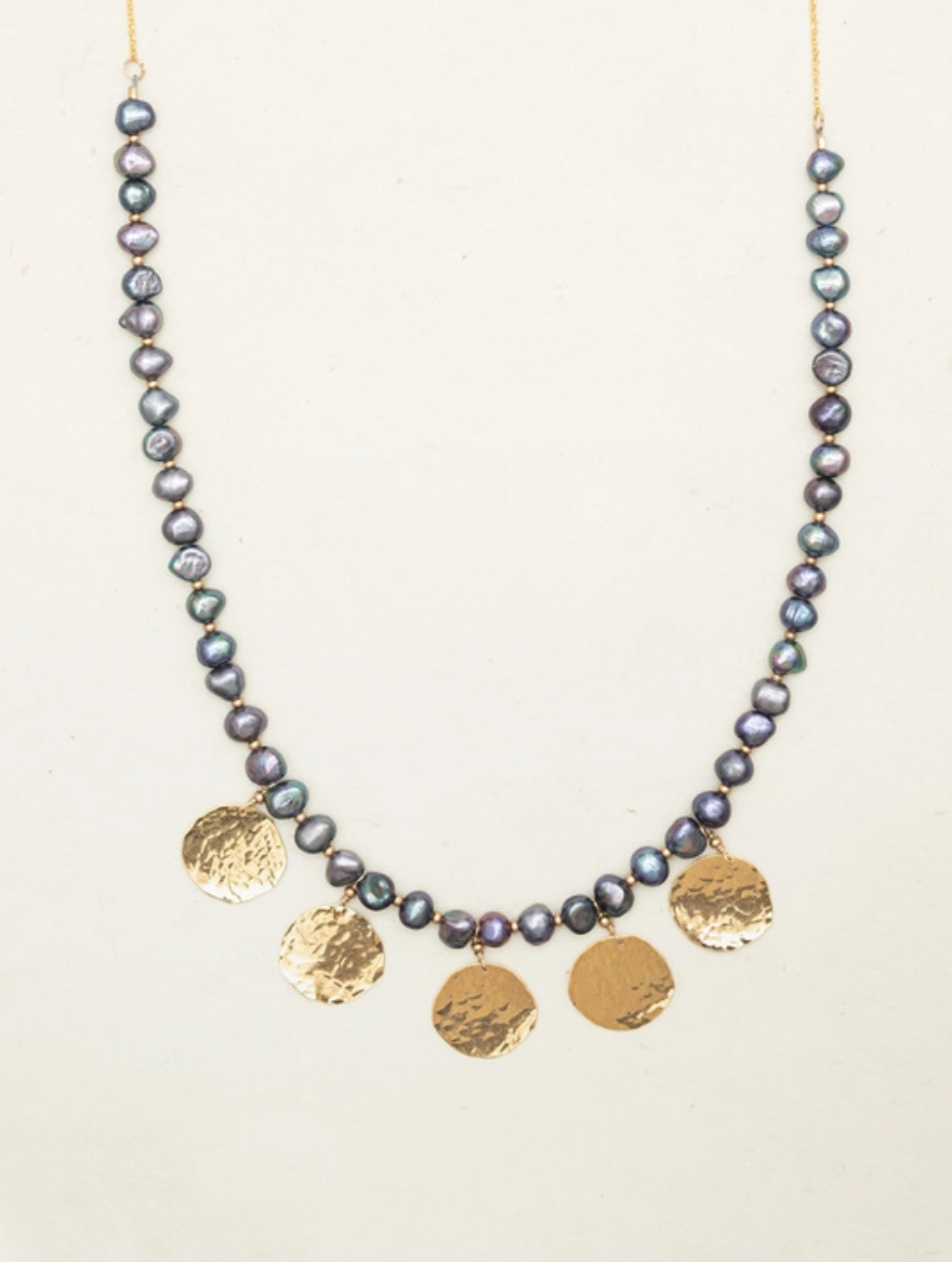 Holly Yashi Indio Necklace in Pearl