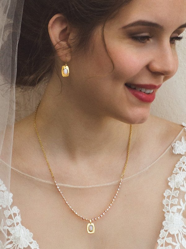 Holly Yashi Gold Blush 'Adelaide' Necklace